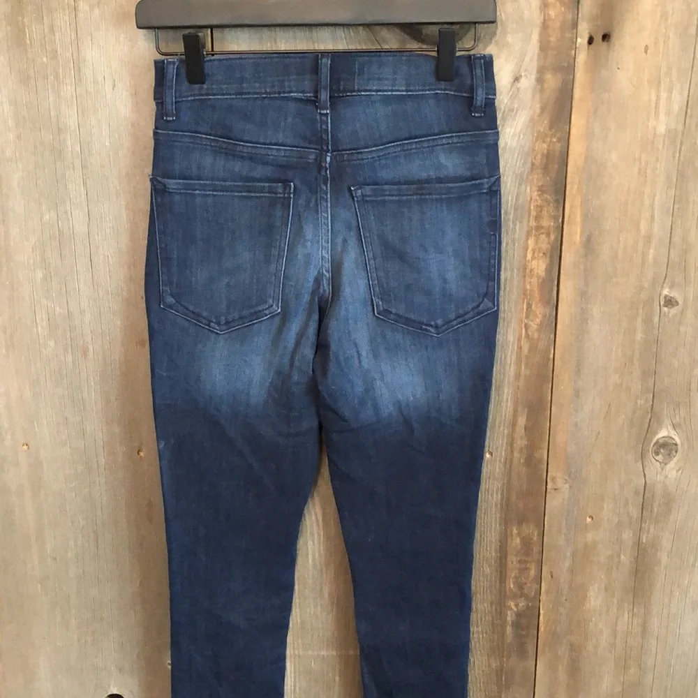 2019 Express High Rise Legging Moto Jeans in Blue Wash Size 4 Women’s